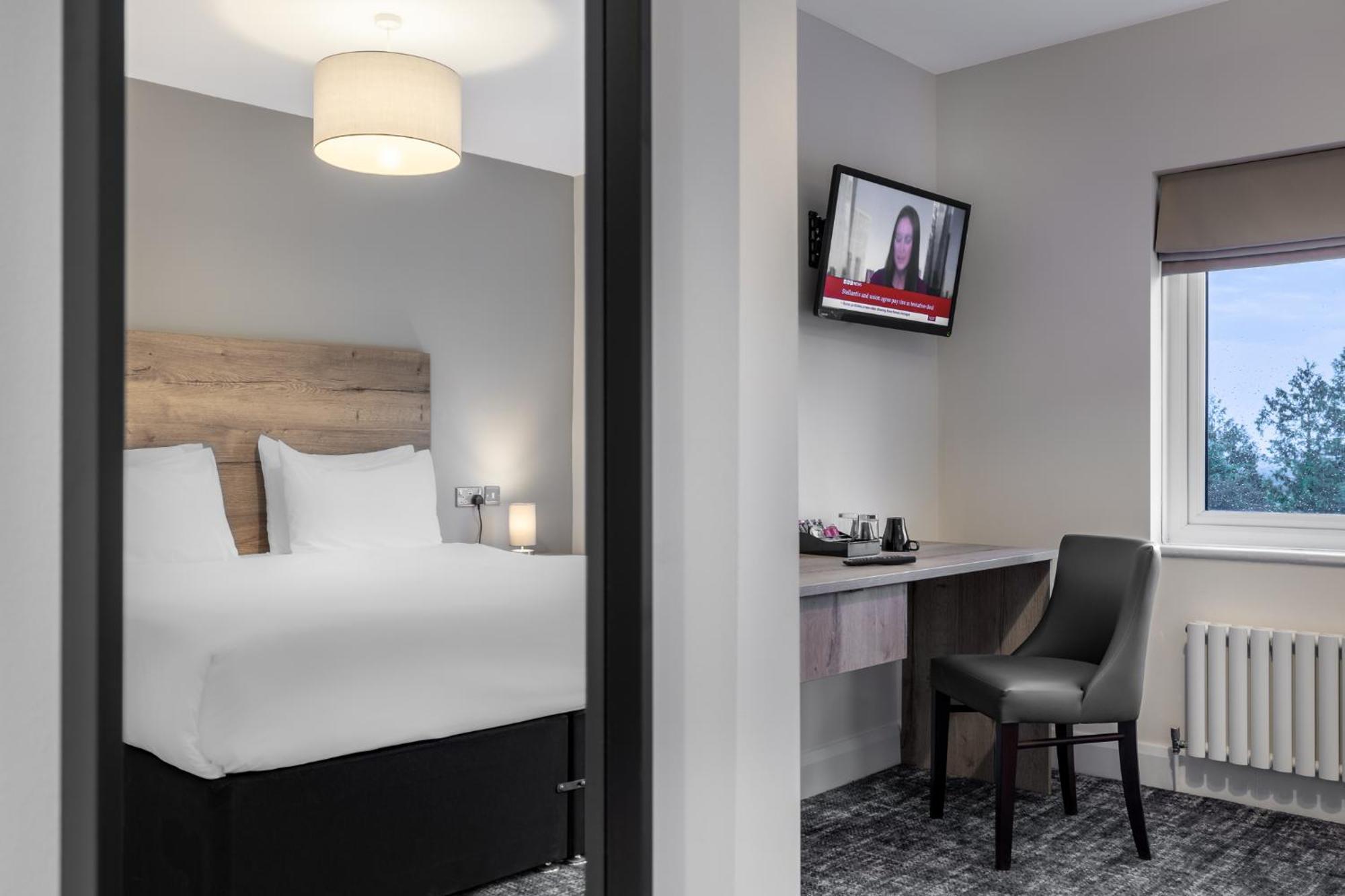 The Stones Hotel 솔즈베리 외부 사진