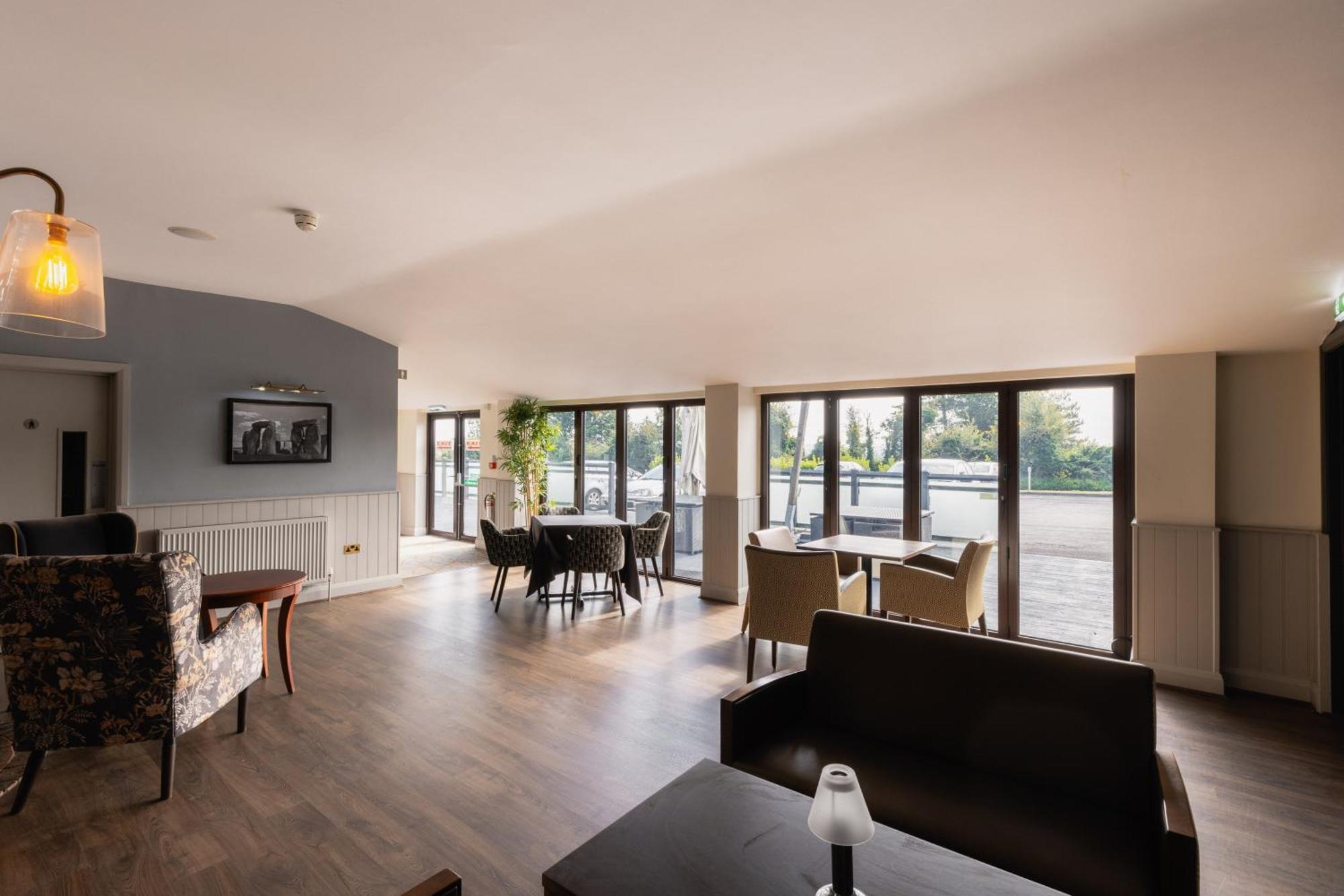 The Stones Hotel 솔즈베리 외부 사진