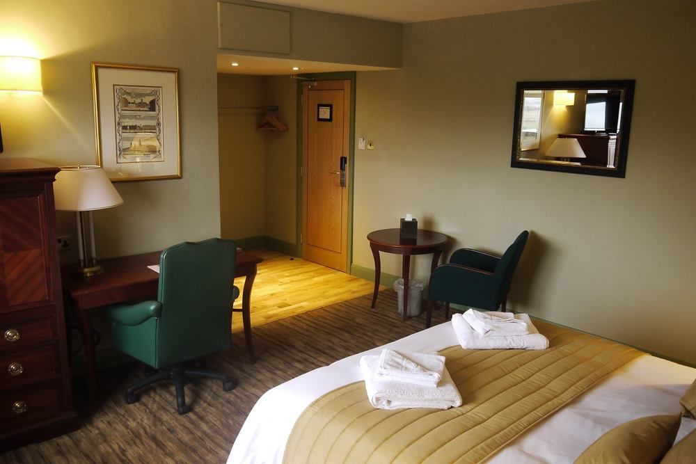 The Stones Hotel 솔즈베리 외부 사진